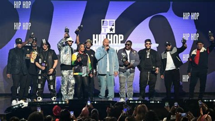 10 Predictions on the 2016 BET Hip Hop Awards Show