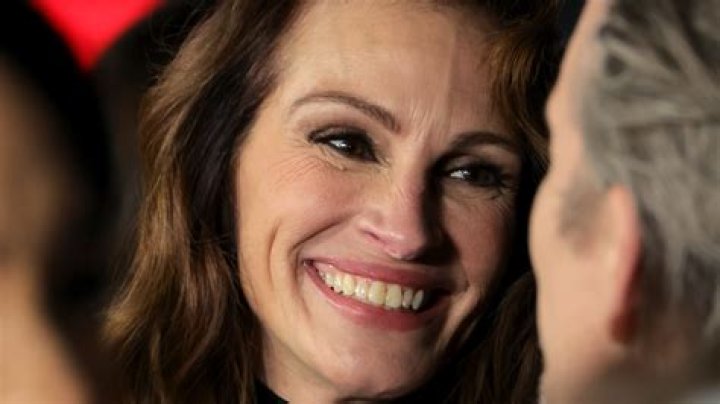 All the Julia Roberts movies on Netflix right now, ranked