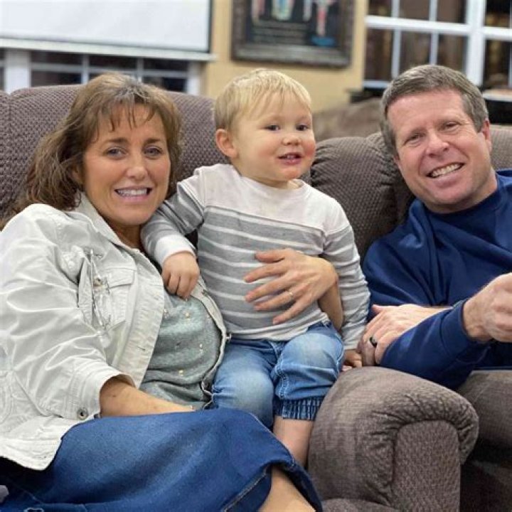 American Real Estate Agent, Jim Bob Duggar Shares 19 Children With His 35 years Of Long Term Wife, Michelle Duggar