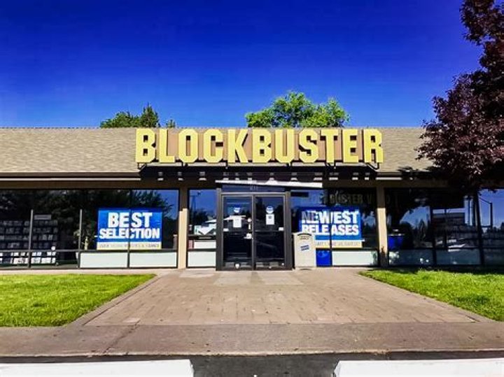 Are there any Blockbuster stores still open? (Where is the last Blockbuster?)