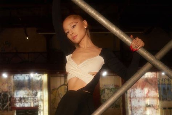 Big Sean Posts Sweet Sentiment from Ariana Grande on Twitter