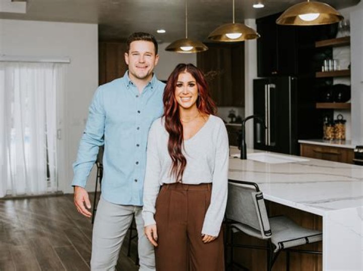 Chelsea Houska Speaks Out on Leaving 'Teen Mom' For HGTV