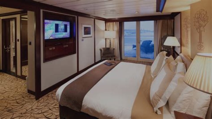Discover our Penthouse Suite | Celebrity Cruises