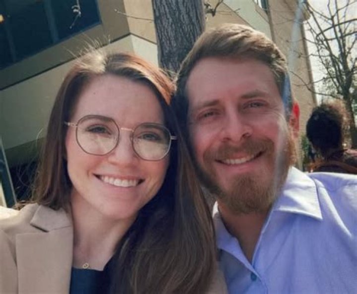 Fans Shocked By Austin's Reaction to Joy-Anna Duggar's Haircut