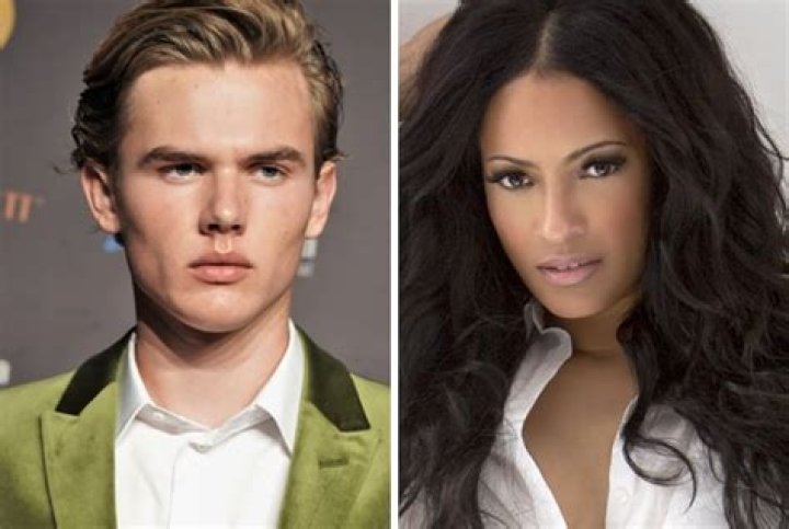 Glance At The Life Of Garrett Wareing