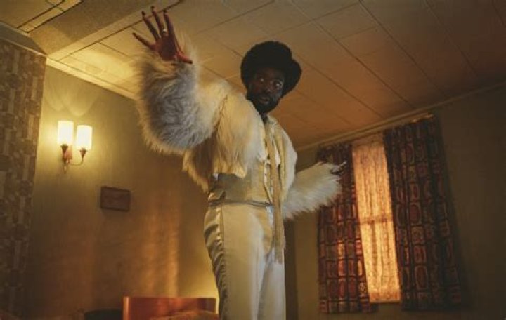 How many episodes are in Black Mirror season 6?