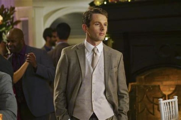 Is Canadian singer and actor, Sebastian Pigott Dating Girlfriend?; Also see his Personal Life and Net worth