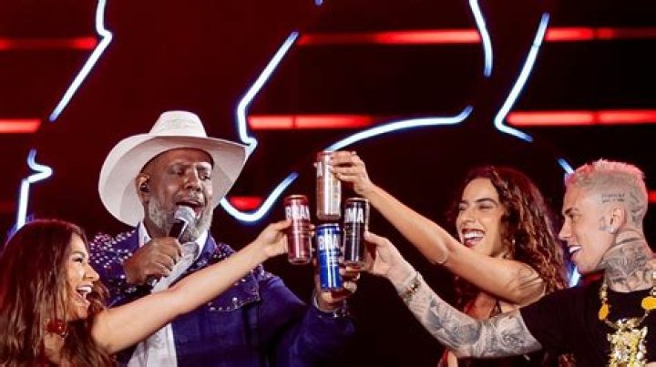 Is Marina Sena Trans? Gender And Sexuality Revealed