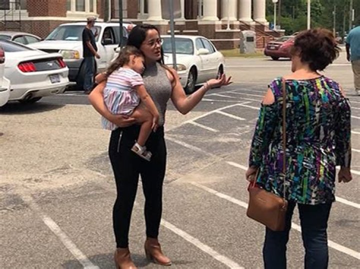 Jenelle Evans 'Cant Walk' After Surgery