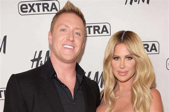 Kim Zolciak-Biermann Responds To Reports That Her $2.6 Million Home Sold For $257,000