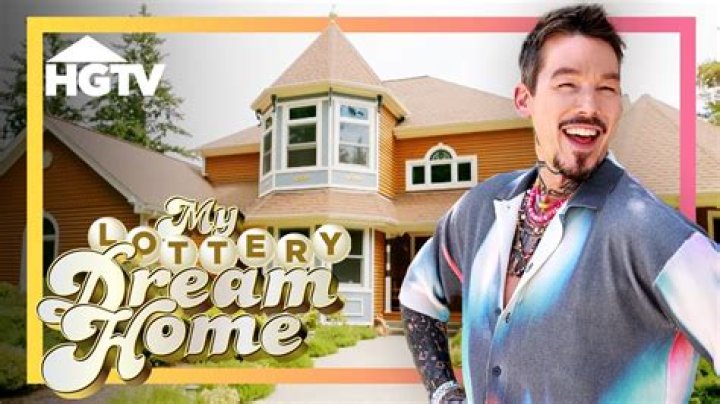 Know about My Lottery Dream Home host David Bromstad.