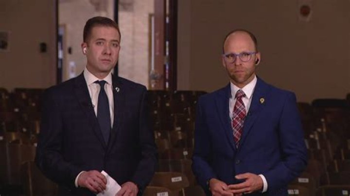 Kyle Clark Wiki: 9News, Age, Married, Wife, Gay, Family, Salary, Net Worth