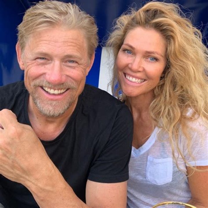 Laura Von Lindholm Marital Life with her husband Peter Schmeichel. Know about her Past Marriage, Kids, Net Worth, Social Media, Height, Age.