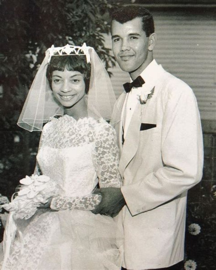 Married Life of Vanessa Williams' Husband!