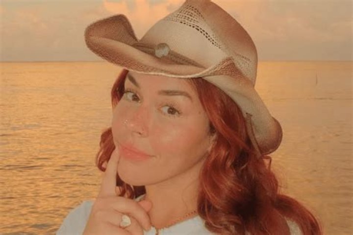 Meet Jesaaelys Ayala González, Daddy Yankee's Daughter: Her Bio & Age