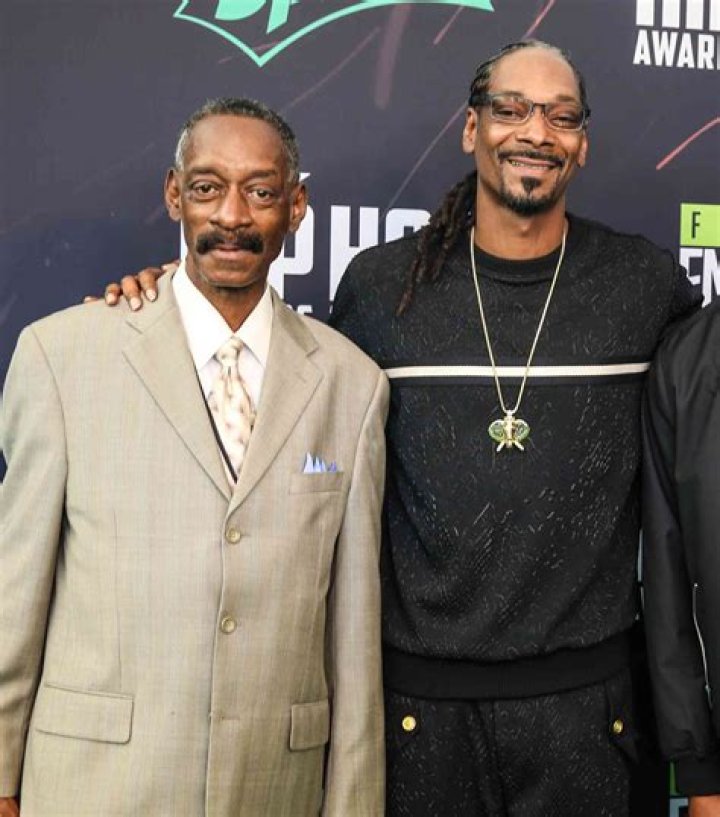 Meet Snoop Dogg Father Vernell Varnado