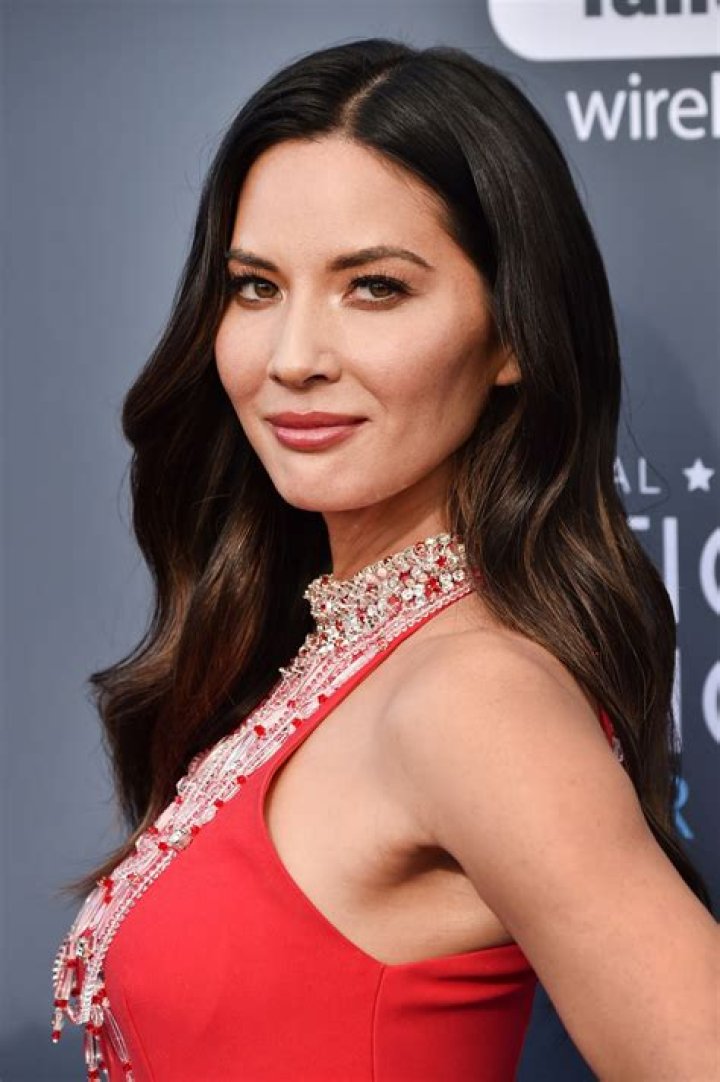 Olivia Munn Pictures