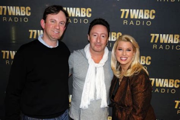 Radio Personality, Jonathon Brandmeier Is Married To Lisa Nicelli (Bio, Wife, Kids, Salary & Net Worth)