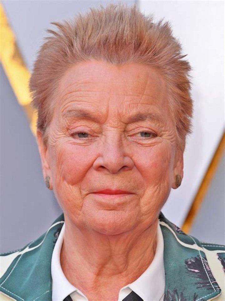 Sandy Martin Husband, Lesbian, net Worth