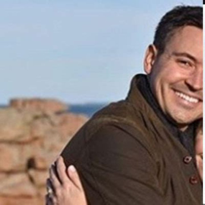 The Warming Signs podcaster Kait Parker is married to Michael Lowry since April 2017.