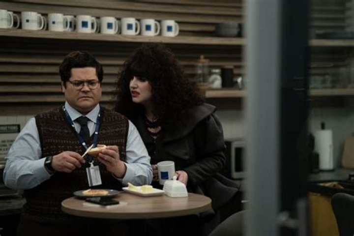 What We Do in the Shadows Actress, Natasia Demetriou Relationship status ! Is She Single?